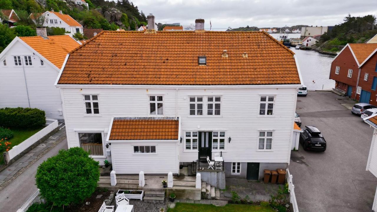 Gamle Apoteket I Gamle Skudeneshavn Apartment Exterior photo